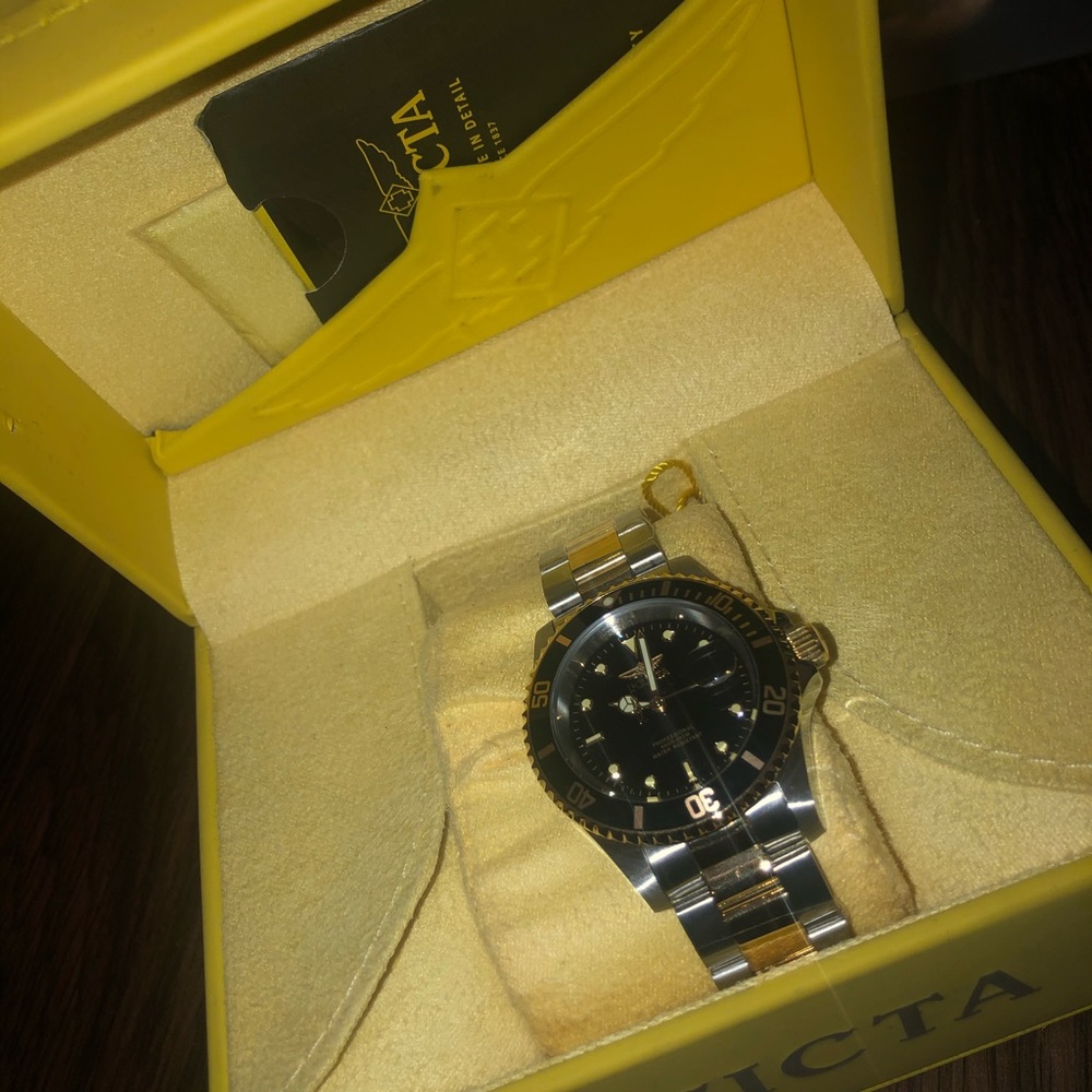 INVICTA WATCH